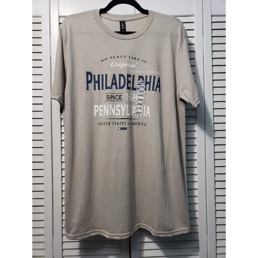Anvil Philadelphia Graphic T-Shirt Men's Size Large Beige Lightweight Crewneck